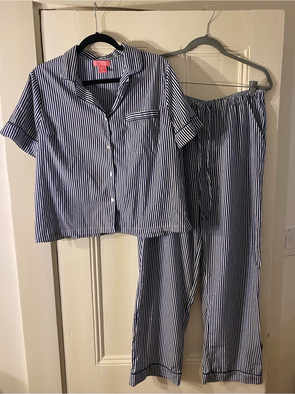 Isaac Mizrahi Navy and White Striped Pajama Set
